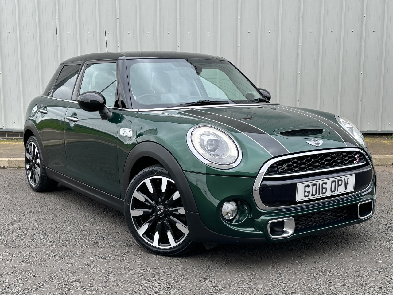 2016 Mini Hatchback