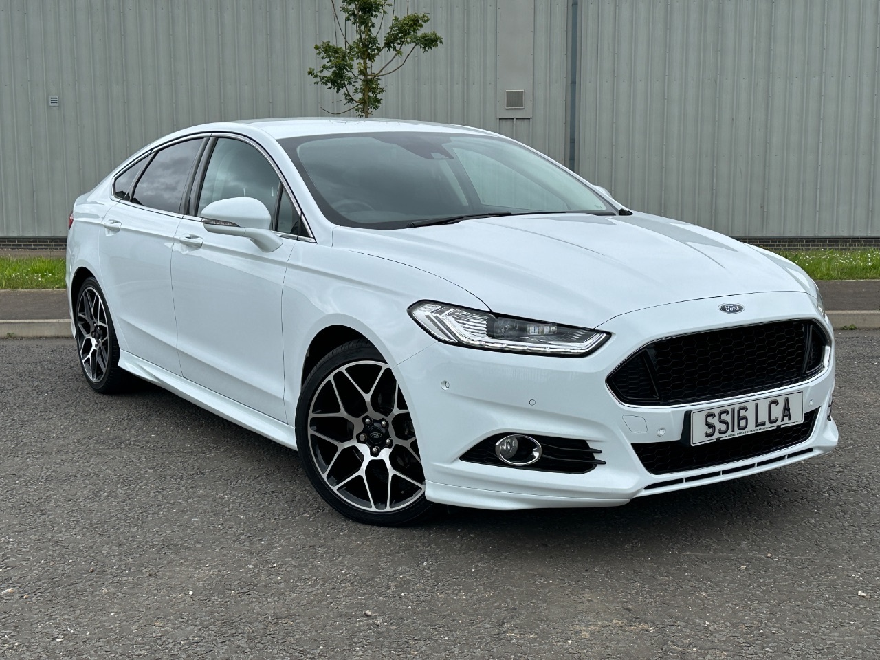 2016 Ford Mondeo