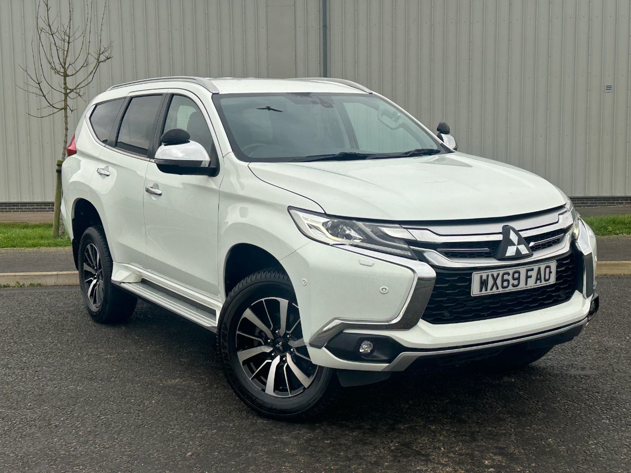 2019 Mitsubishi Shogun Sport